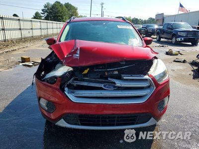 Piąte zdjęcie samochodu w środku: 2018 FORD ESCAPE SE VIN:1FMCU0GD2JUA93958 - miniatura