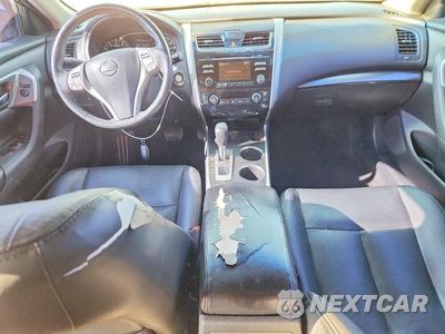 Zdjęcie 8 z 12 samochodu: 2014 NISSAN ALTIMA 2.5 SL VIN:1N4AL3AP9EC410316 - miniatura