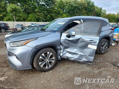 2021 TOYOTA HIGHLANDER XLE 5TDHZRBHXMS093404 - główne zdjęcie licytacji z USA - miniatura