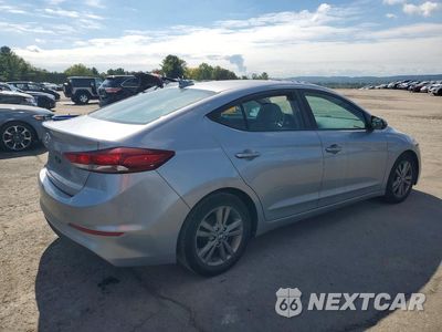 Trzecie zdjęcie samochodu z tyłu: 2017 HYUNDAI ELANTRA SE VIN:5NPD84LFXHH100901 - miniatura