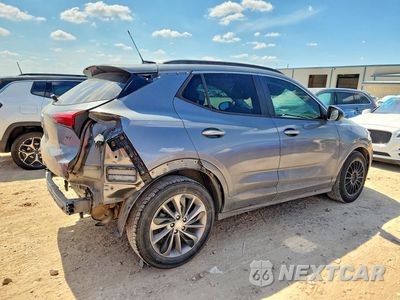 Trzecie zdjęcie samochodu z tyłu: 2020 BUICK ENCORE GX SELECT VIN:KL4MMDSL6LB110543 - miniatura