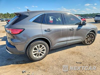 Trzecie zdjęcie samochodu z tyłu: 2021 FORD ESCAPE SE VIN:1FMCU9G63MUA83644 - miniatura