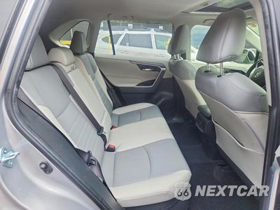 Zdjęcie 11 z 13 samochodu: 2021 TOYOTA RAV4 HYBRID XLE PREMIUM VIN:JTMB6RFV3MD039419 - miniatura