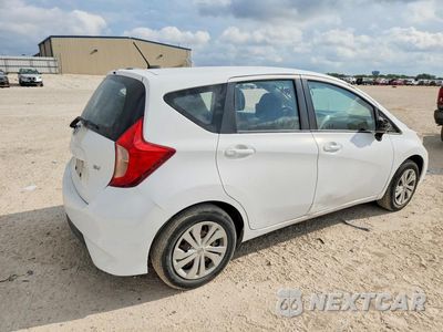 Trzecie zdjęcie samochodu z tyłu: 2018 NISSAN VERSA NOTE SV VIN:3N1CE2CP6JL354910 - miniatura