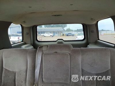 Zdjęcie 10 z 13 samochodu: 2004 CHEVROLET TAHOE C1500 VIN:1GNEC13Z84R232299 - miniatura