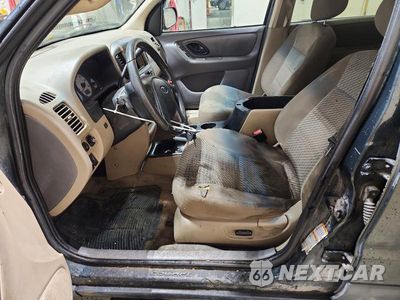 Zdjęcie 7 z 13 samochodu: 2003 FORD ESCAPE XLT VIN:1FMCU93153KA62279 - miniatura