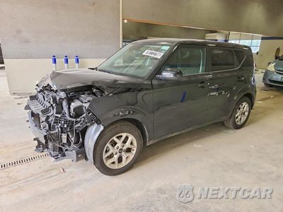 2025 KIA SOUL LX KNDJ23AU5S7940886 - główne zdjęcie licytacji z USA - miniatura