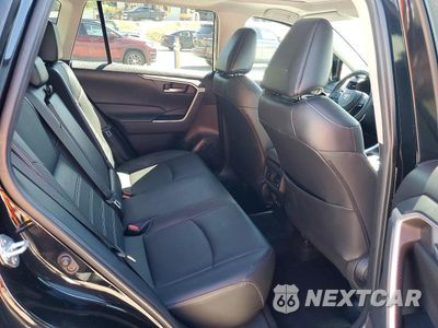 Zdjęcie 11 z 13 samochodu: 2023 TOYOTA RAV4 XLE PREMIUM VIN:2T3C1RFV0PC245809 - miniatura
