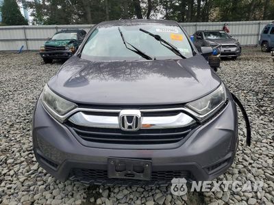 Piąte zdjęcie samochodu w środku: 2018 HONDA CR-V LX VIN:2HKRW6H34JH210984 - miniatura