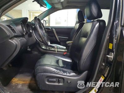 Zdjęcie 7 z 13 samochodu: 2011 TOYOTA HIGHLANDER SE VIN:5TDBK3EH4BS056980 - miniatura