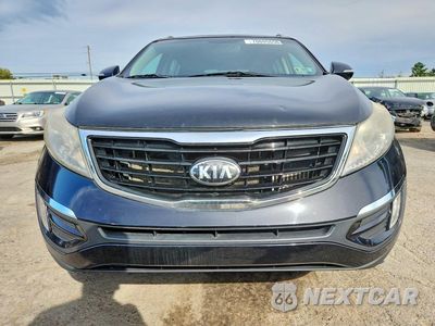 Piąte zdjęcie samochodu w środku: 2014 KIA SPORTAGE SX VIN:KNDPCCA67E7586236 - miniatura