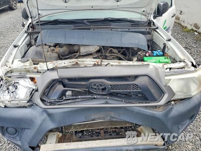 Zdjęcie 11 z 12 samochodu: 2014 TOYOTA TACOMA BASE VIN:5TFNX4CN6EX034068 - miniatura