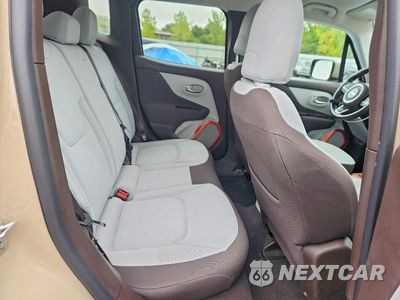 Zdjęcie 11 z 13 samochodu: 2016 JEEP RENEGADE LATITUDE VIN:ZACCJBBT5GPC79950 - miniatura