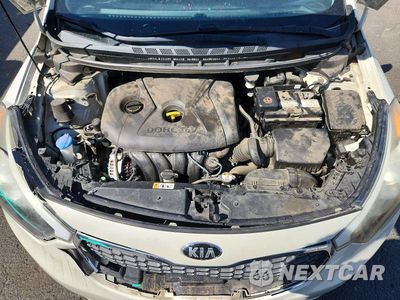 Zdjęcie 11 z 12 samochodu: 2015 KIA FORTE LX VIN:KNAFK4A66F5295953 - miniatura