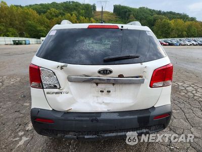 Zdjęcie 6 z 13 samochodu: 2011 KIA SORENTO LX VIN:5XYKTDA23BG178120 - miniatura