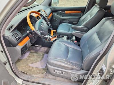 Zdjęcie 7 z 13 samochodu: 2004 LEXUS GX 470 VIN:JTJBT20X440029836 - miniatura