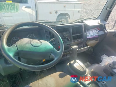 Zdjęcie 8 z 14 samochodu: 2012 ISUZU NPR HD VIN:54DC4W1B0CS802251 - miniatura