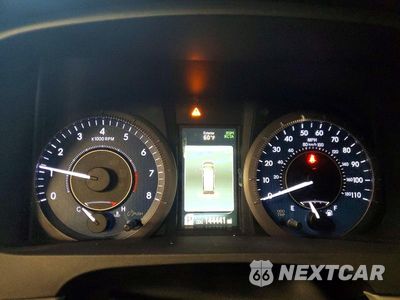 Zdjęcie 9 z 13 samochodu: 2019 TOYOTA SIENNA XLE PREMIUM 7-PASSENGER VIN:5TDDZ3DC6KS227092 - miniatura