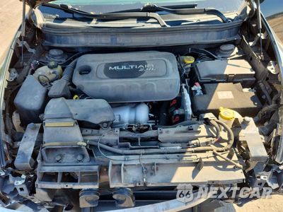 Zdjęcie 12 z 14 samochodu: 2015 JEEP CHEROKEE SPORT VIN:1C4PJMAB0FW775195 - miniatura