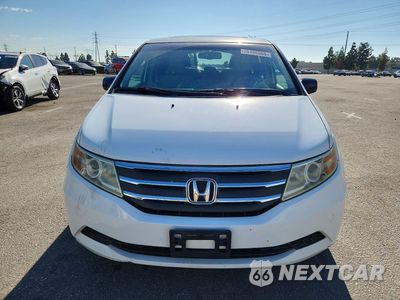 Piąte zdjęcie samochodu w środku: 2013 HONDA ODYSSEY EXL VIN:5FNRL5H65DB021759 - miniatura