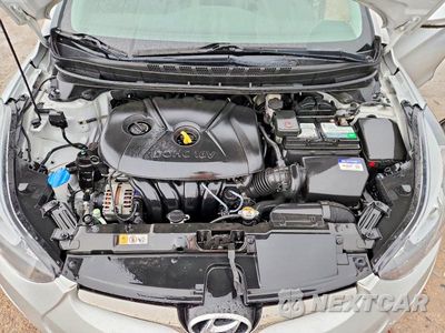 Zdjęcie 11 z 12 samochodu: 2015 HYUNDAI ELANTRA LIMITED VIN:KMHDH4AE5FU234286 - miniatura