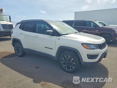 Czwarte zdjęcie samochodu z boku: 2019 JEEP COMPASS TRAILHAWK VIN:3C4NJDDB6KT618192 - miniatura