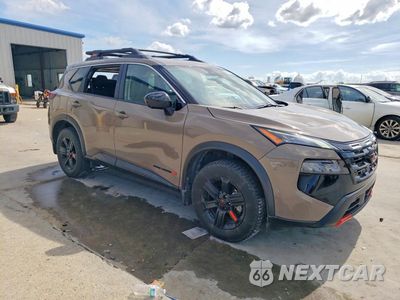 Czwarte zdjęcie samochodu z boku: 2025 NISSAN ROGUE ROCK CREEK VIN:5N1BT3BB7SC675745 - miniatura