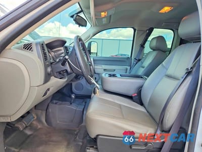 Zdjęcie 7 z 12 samochodu: 2011 CHEVROLET SILVERADO K2500 HEAVY DUTY VIN:1GC2KVCG5BZ465493 - miniatura