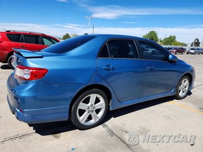 Trzecie zdjęcie samochodu z tyłu: 2013 TOYOTA COROLLA S VIN:5YFBU4EE6DP085592 - miniatura