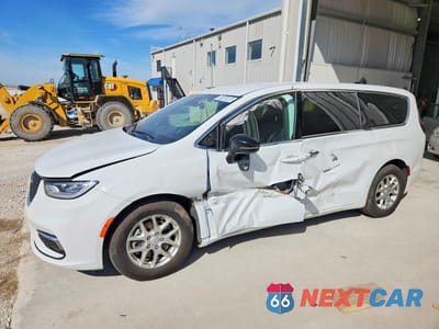 2026 CHRYSLER PACIFICA SELECT 2C4RC1BG2TR179487 - główne zdjęcie licytacji z USA - miniatura