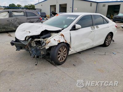 2015 TOYOTA CAMRY LE 4T4BF1FK6FR512760 - główne zdjęcie licytacji z USA - miniatura