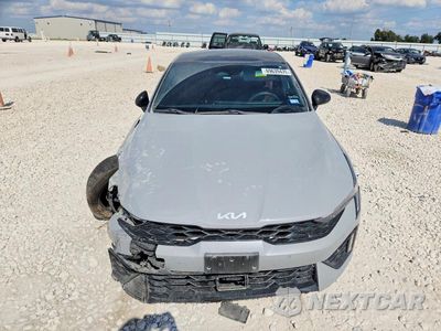 Piąte zdjęcie samochodu w środku: 2025 KIA K5 GT LINE VIN:KNAG64J71S5326506 - miniatura