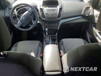 Zdjęcie 8 z 13 samochodu: 2017 FORD ESCAPE SE VIN:1FMCU9GD2HUA73840 - miniatura