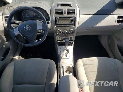 Zdjęcie 8 z 12 samochodu: 2012 TOYOTA COROLLA LE VIN:2T1BU4EEXCC907096 - miniatura