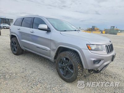 Czwarte zdjęcie samochodu z boku: 2015 JEEP GRAND CHEROKEE LAREDO VIN:1C4RJFAG7FC226885 - miniatura