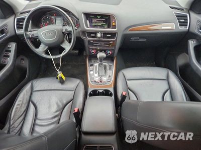 Zdjęcie 8 z 14 samochodu: 2017 AUDI Q5 PREMIUM VIN:WA1C2AFP6HA086738 - miniatura