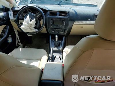 Zdjęcie 8 z 12 samochodu: 2015 VOLKSWAGEN JETTA SE VIN:3VWD17AJ6FM221281 - miniatura