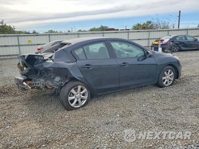 Trzecie zdjęcie samochodu z tyłu: 2010 MAZDA 3 I VIN:JM1BL1SG7A1353413 - miniatura