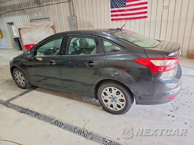 Trzecie zdjęcie samochodu z tyłu: 2012 FORD FOCUS SE VIN:1FAHP3F23CL113538 - miniatura