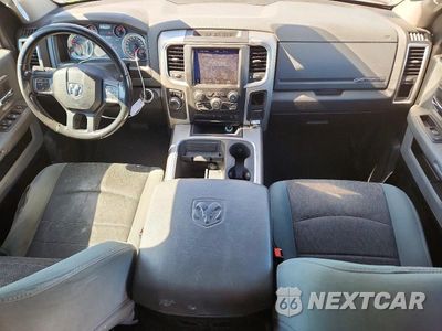 Zdjęcie 8 z 13 samochodu: 2018 RAM 1500 SLT VIN:1C6RR6GG9JS259411 - miniatura