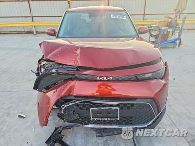 Piąte zdjęcie samochodu w środku: 2024 KIA SOUL LX VIN:KNDJ23AU4R7900518 - miniatura