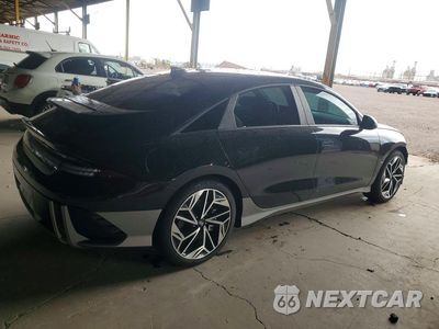 Trzecie zdjęcie samochodu z tyłu: 2024 HYUNDAI IONIQ 6 SEL VIN:KMHM34AA6RA057698 - miniatura