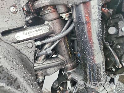 Zdjęcie 9 z 9 samochodu: 2022 KAWASAKI ZR900 VIN:JKAZR2F18NA041934 - miniatura