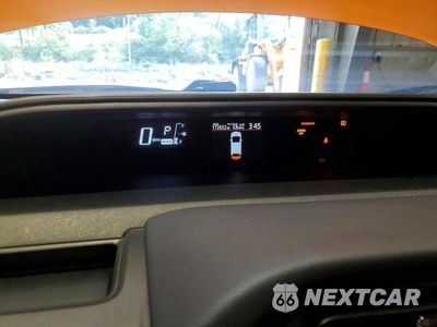 Zdjęcie 9 z 13 samochodu: 2015 TOYOTA PRIUS C TWO VIN:JTDKDTB34F1105519 - miniatura