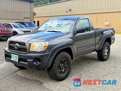 Drugie zdjęcie samochodu z przodu: 2011 TOYOTA TACOMA BASE VIN:5TFPX4EN4BX002060 - miniatura