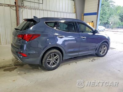 Trzecie zdjęcie samochodu z tyłu: 2017 HYUNDAI SANTA FE SPORT 2.4L VIN:5NMZU3LB2HH020563 - miniatura