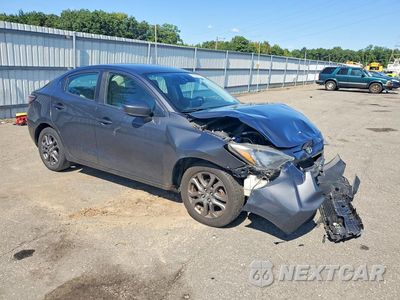 Czwarte zdjęcie samochodu z boku: 2019 TOYOTA YARIS LE VIN:3MYDLBYVXKY509317 - miniatura