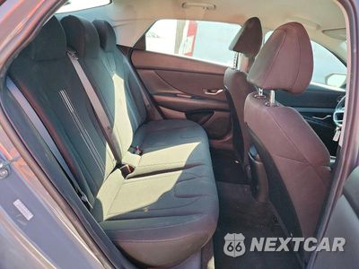Zdjęcie 10 z 12 samochodu: 2021 HYUNDAI ELANTRA SEL VIN:KMHLS4AG8MU092754 - miniatura