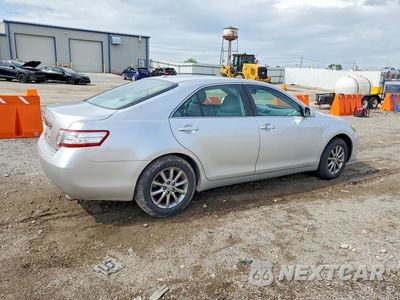 Trzecie zdjęcie samochodu z tyłu: 2010 TOYOTA CAMRY HYBRID VIN:4T1BB3EK2AU123593 - miniatura