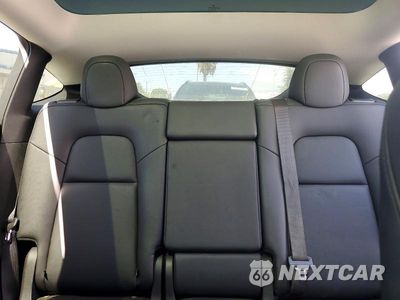 Zdjęcie 10 z 13 samochodu: 2025 TESLA MODEL Y VIN:7SAYGAEE2SF241624 - miniatura